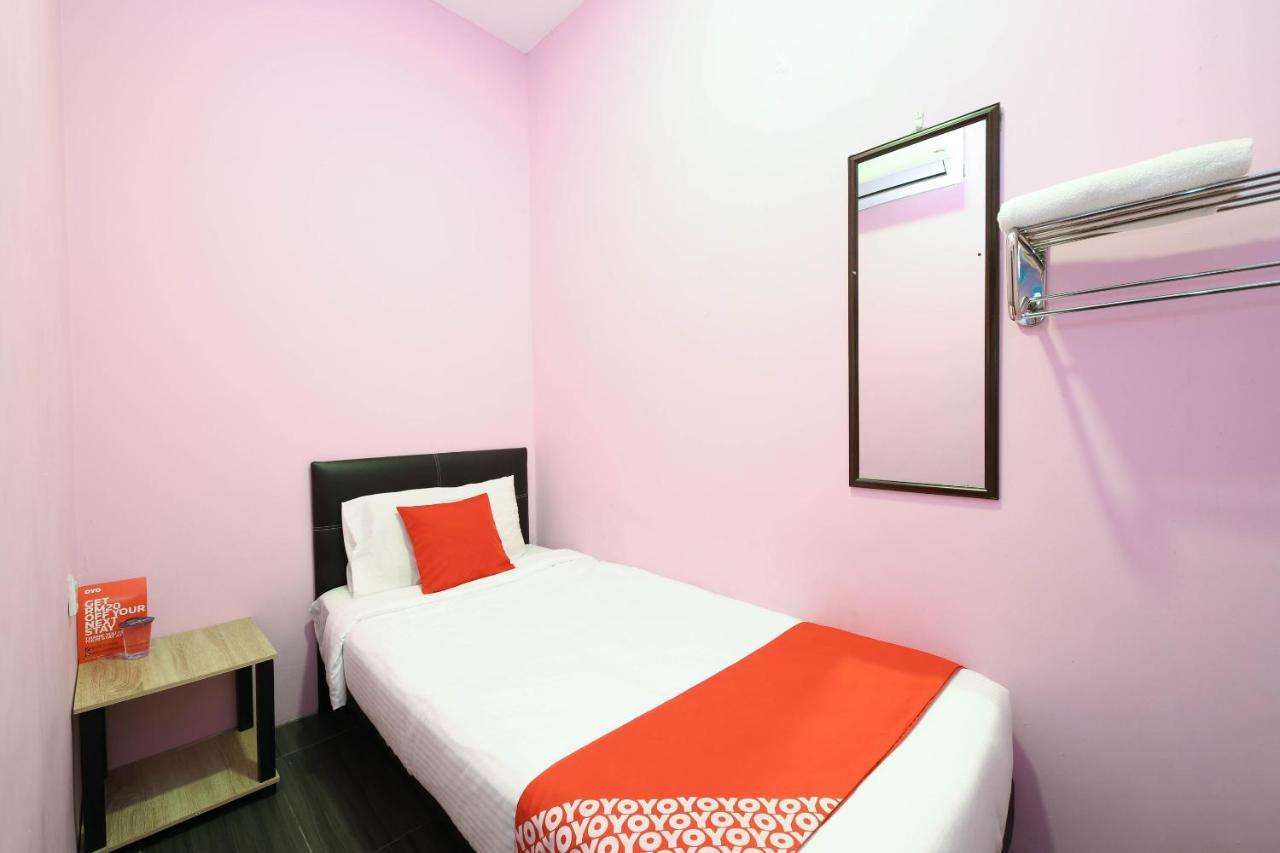 Oyo 1125 Ir Inn Hotel Skudai Zewnętrze zdjęcie